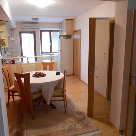 Appartement Kolevski *